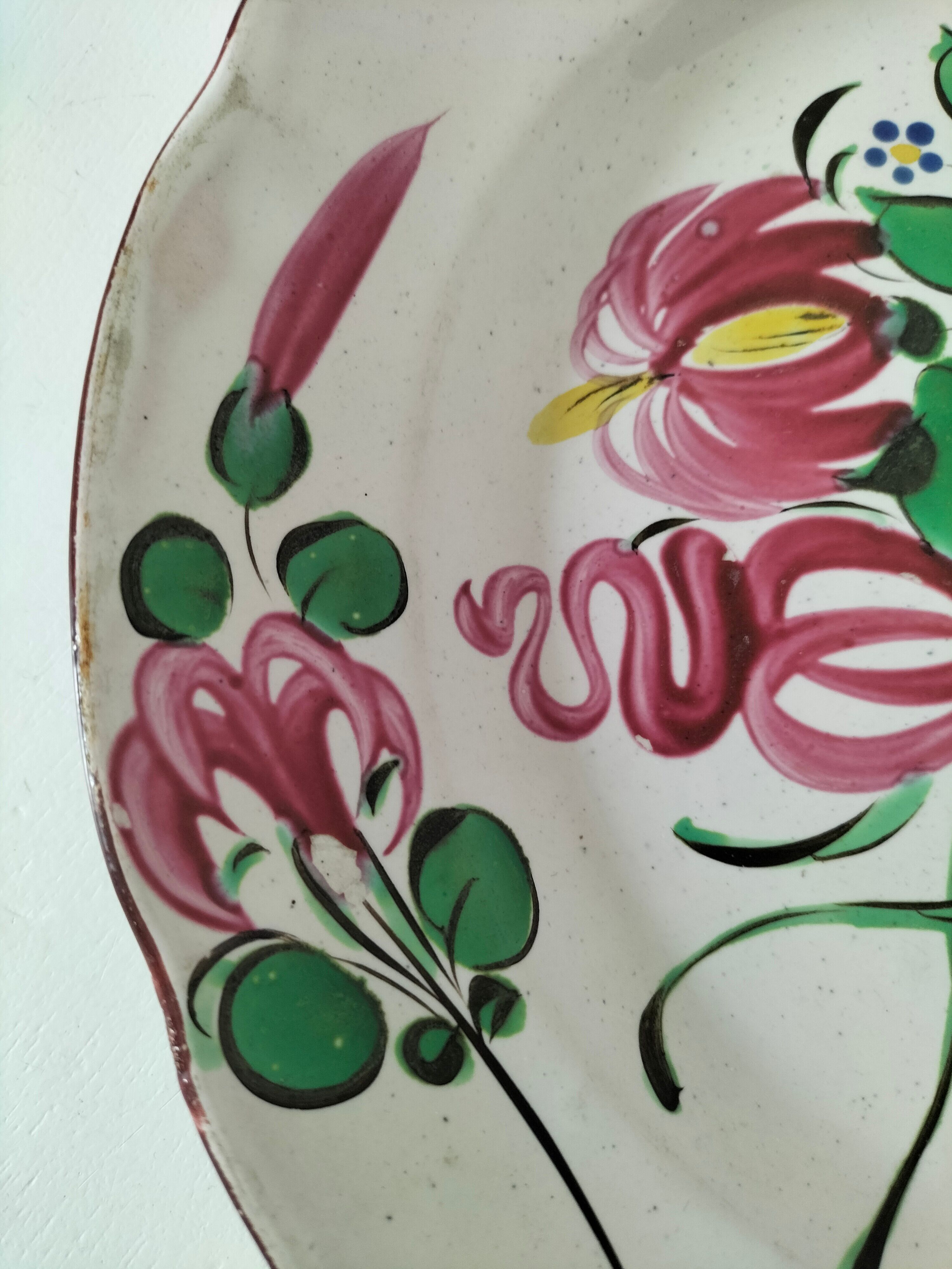 Earthenware plate from the East – attributed to Islettes, 19th century
