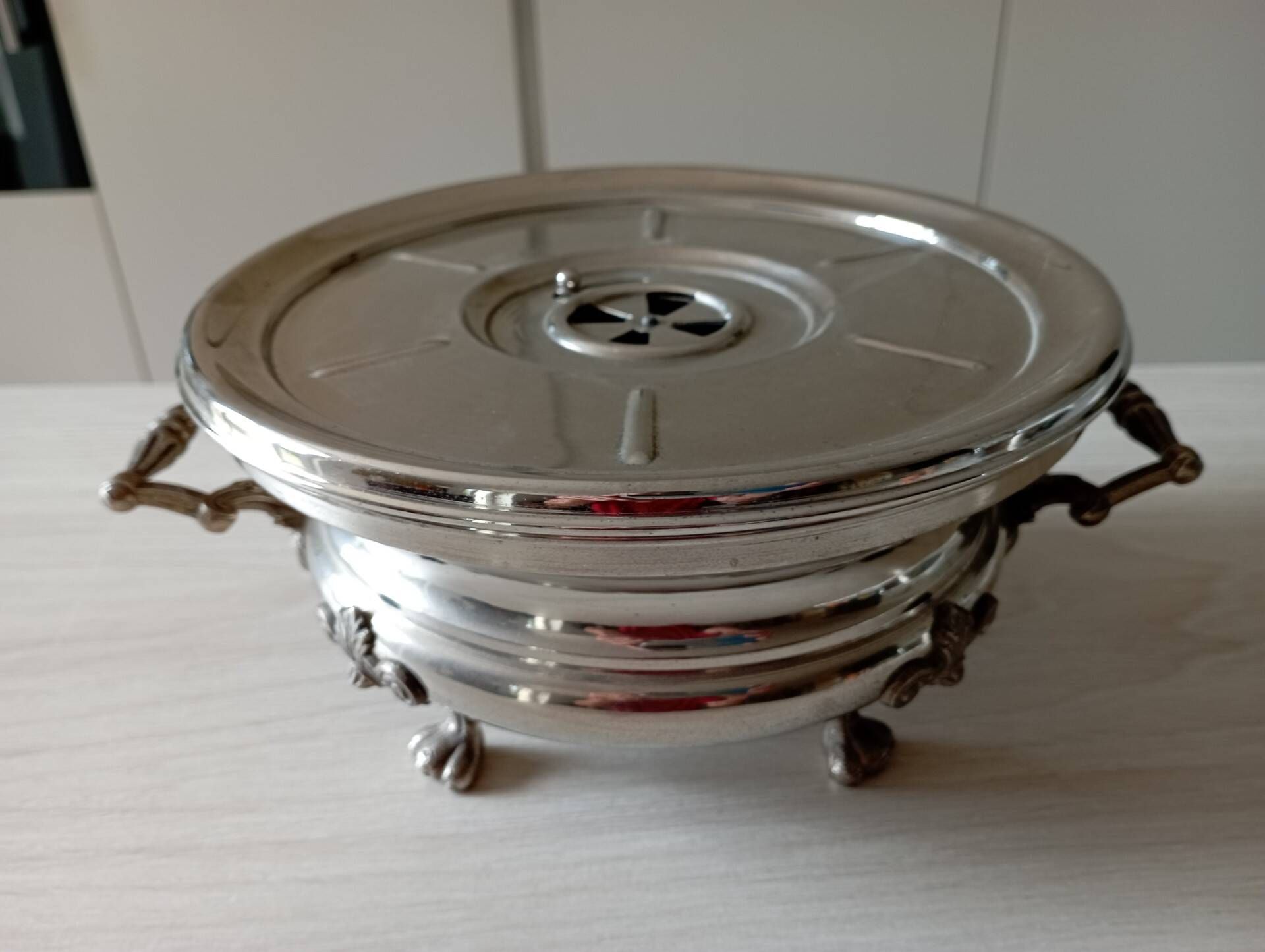 Chauffe-plats Ancien 2 Feux Argenté – Occasion En Métal, Fonctionnel Et Décoratif