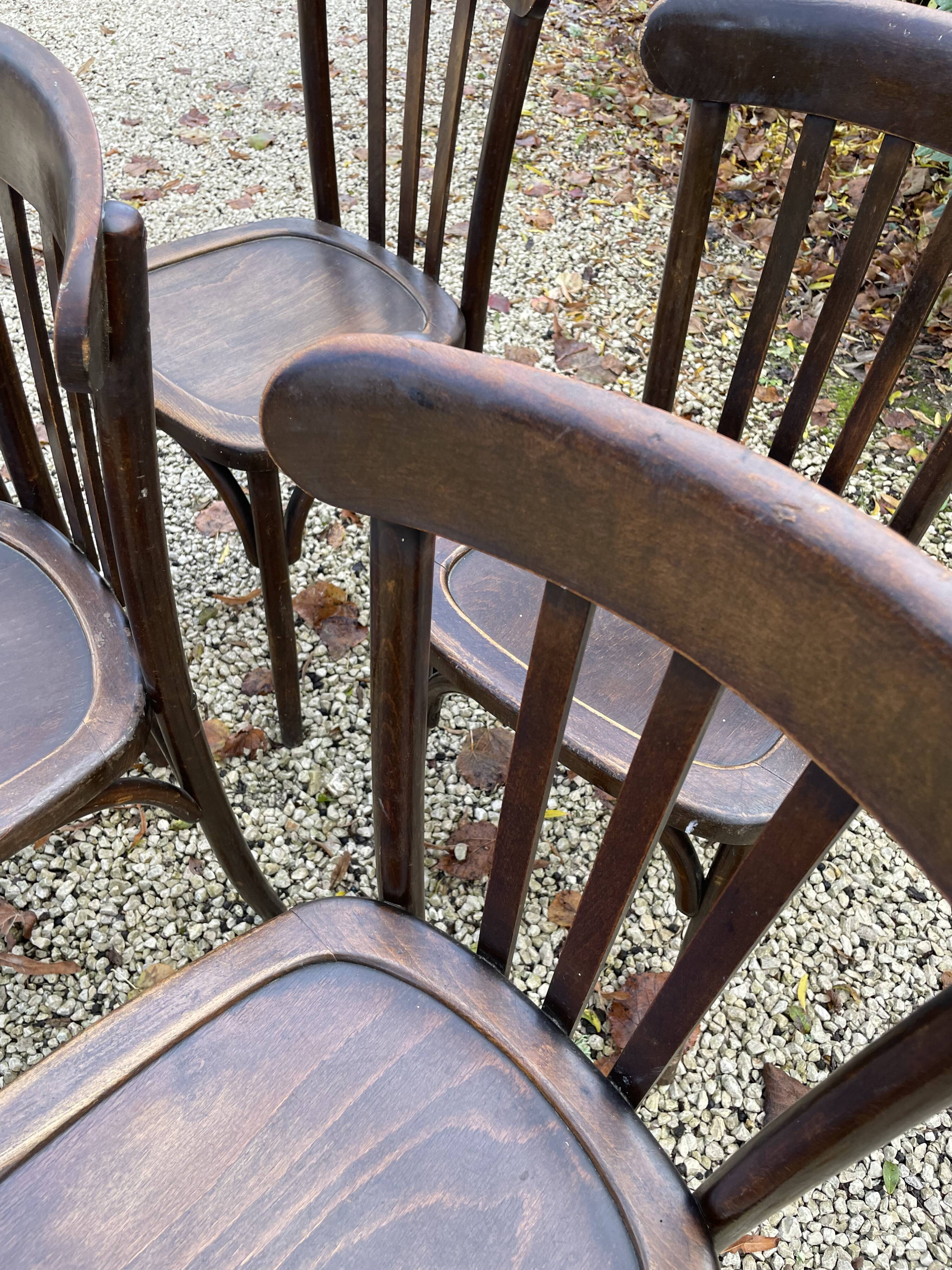 5 bistro chairs