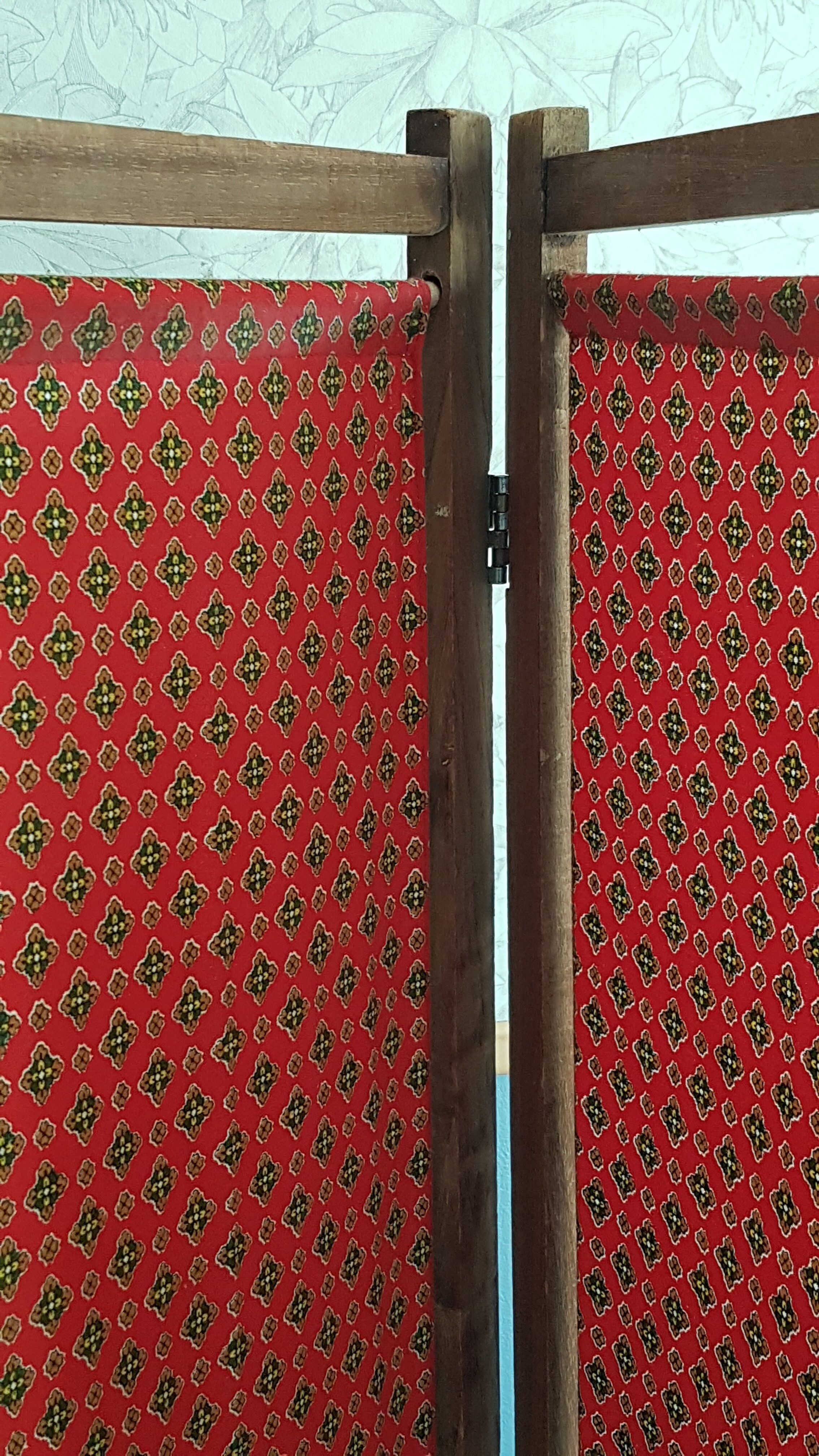 screen large old wood and fabric 5 panels