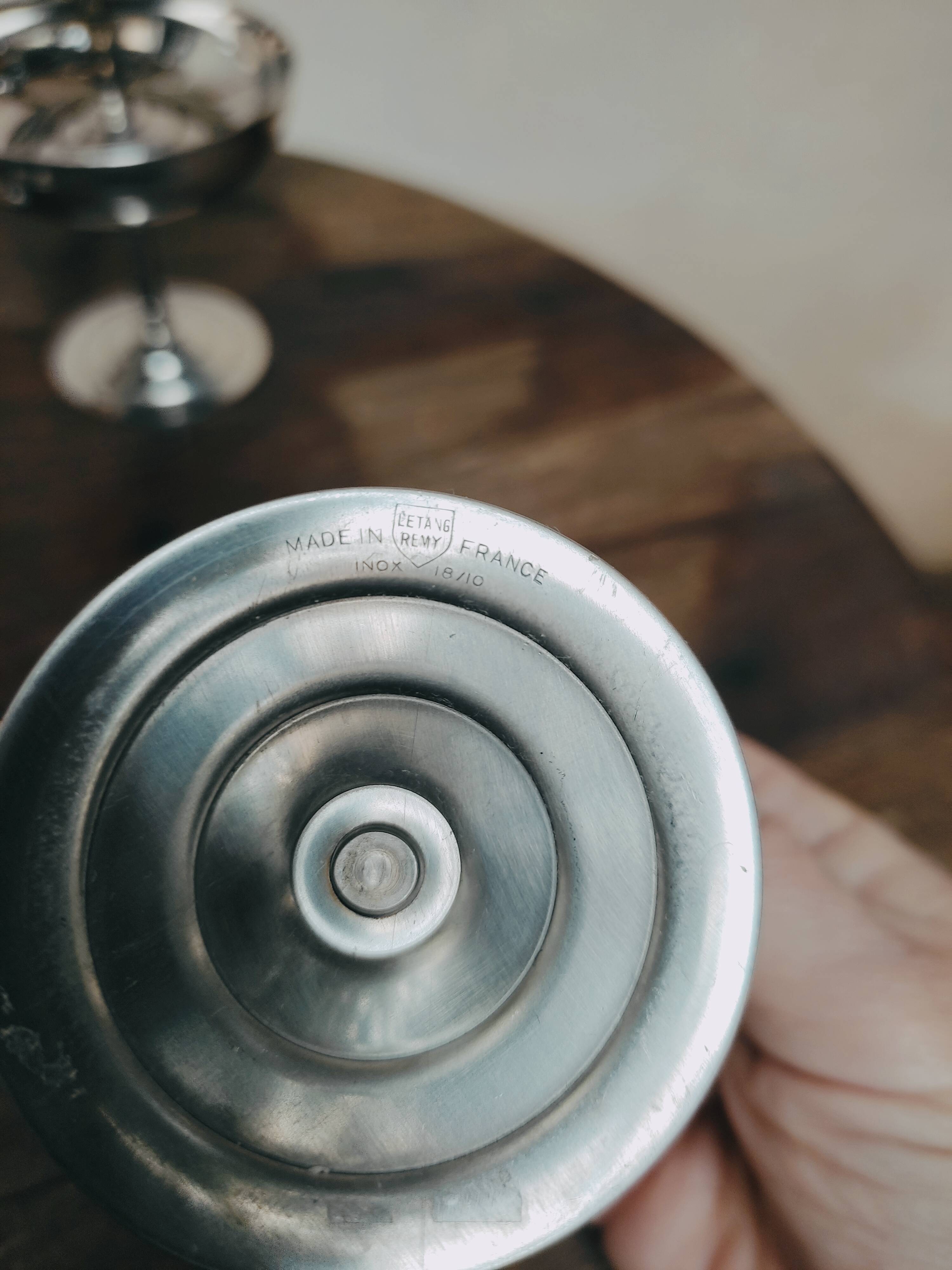 6 stainless steel standing dessert cups by Rémy letang