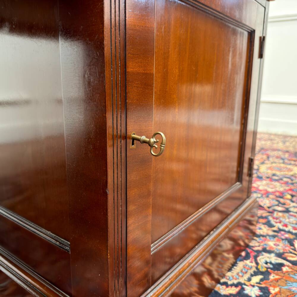 Très grand classique anglais Partnerdesk