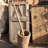 ANCIENT AFRICAN WOODEN MORTAR AND PESTLE 2
