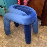 Tabouret moustache bold bleu