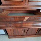 English display cabinet in mahogany