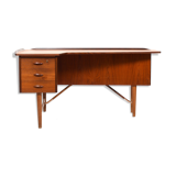 Boomerang Desk by Peter Løvig Nielsen