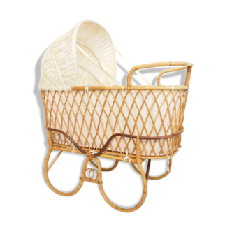 Cradle rattan