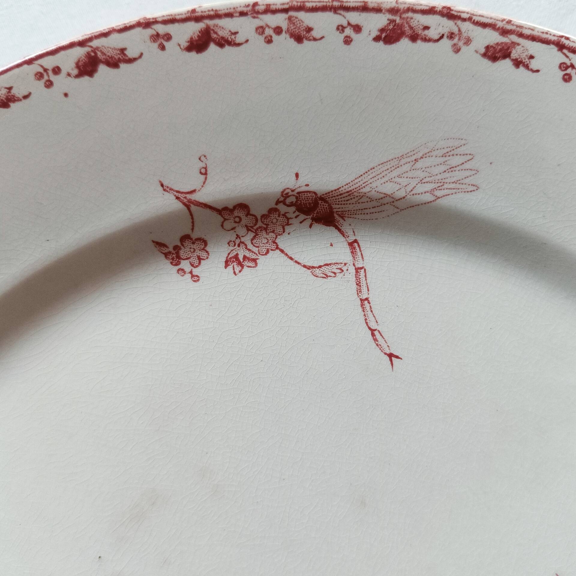 Lot of 2 Antique Plates Sarreguemines Model Carmen Red (Li)