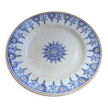 Dish on pedestal Terre de fer