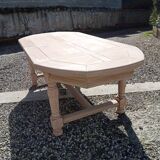 Large solid oak table with extensions