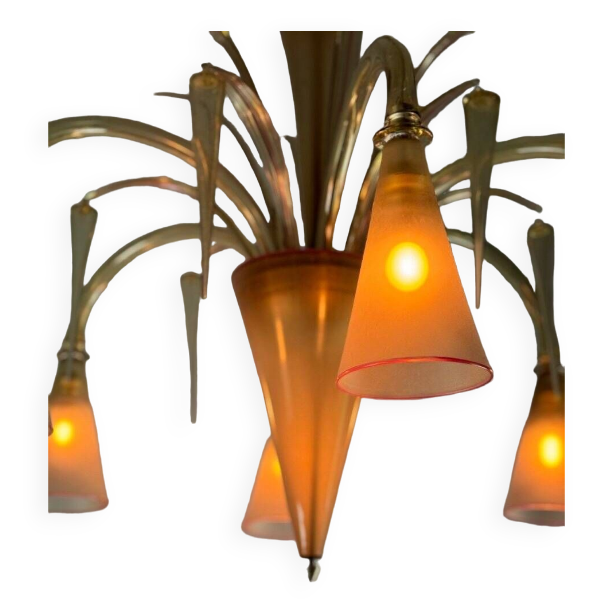 Venetian chandelier in beige/gray murano glass bordered with a red net