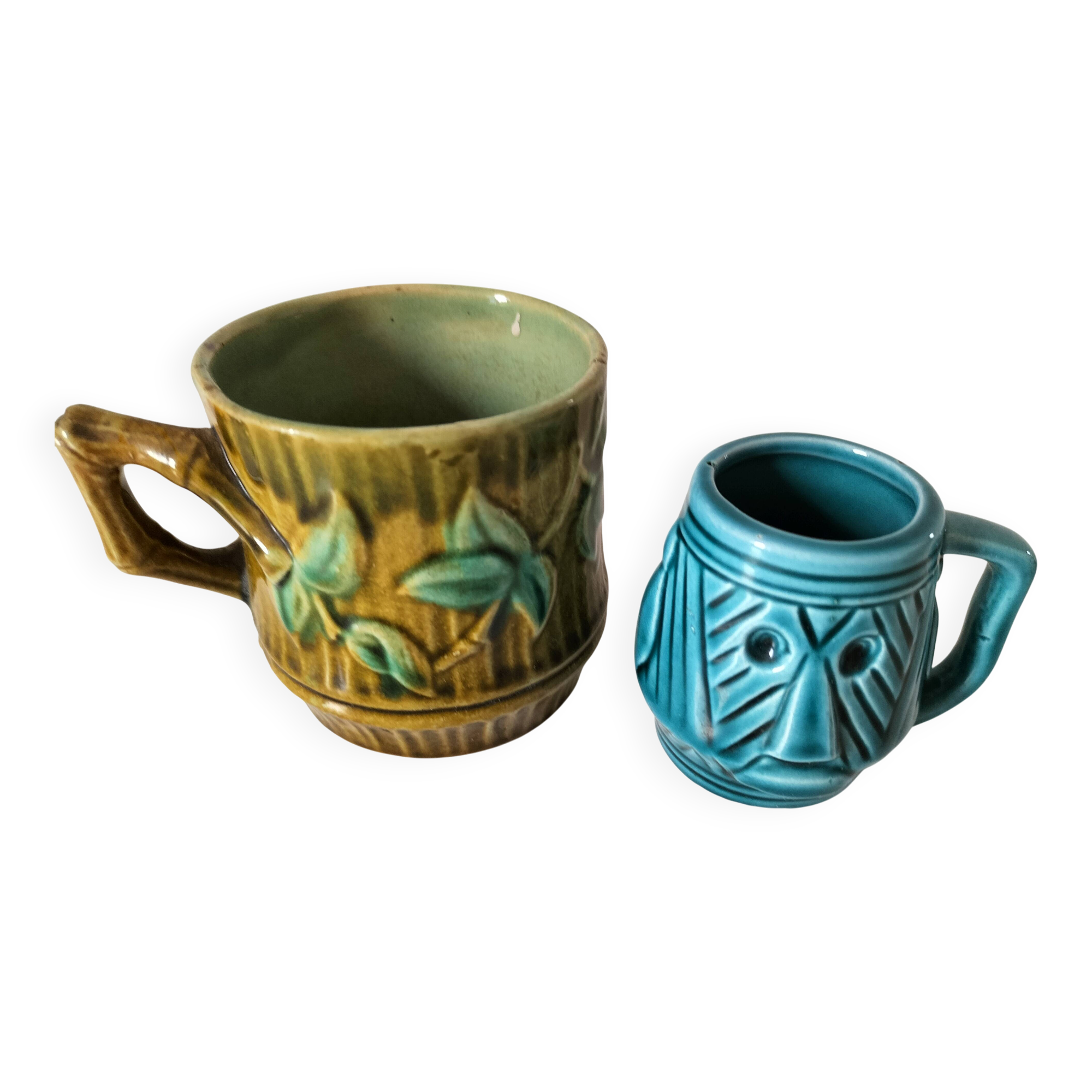 Vintage barbotine cup duo