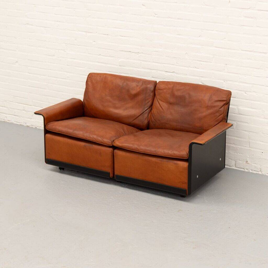 Dieter Rams Vitsoe two-seater sofa 1970s