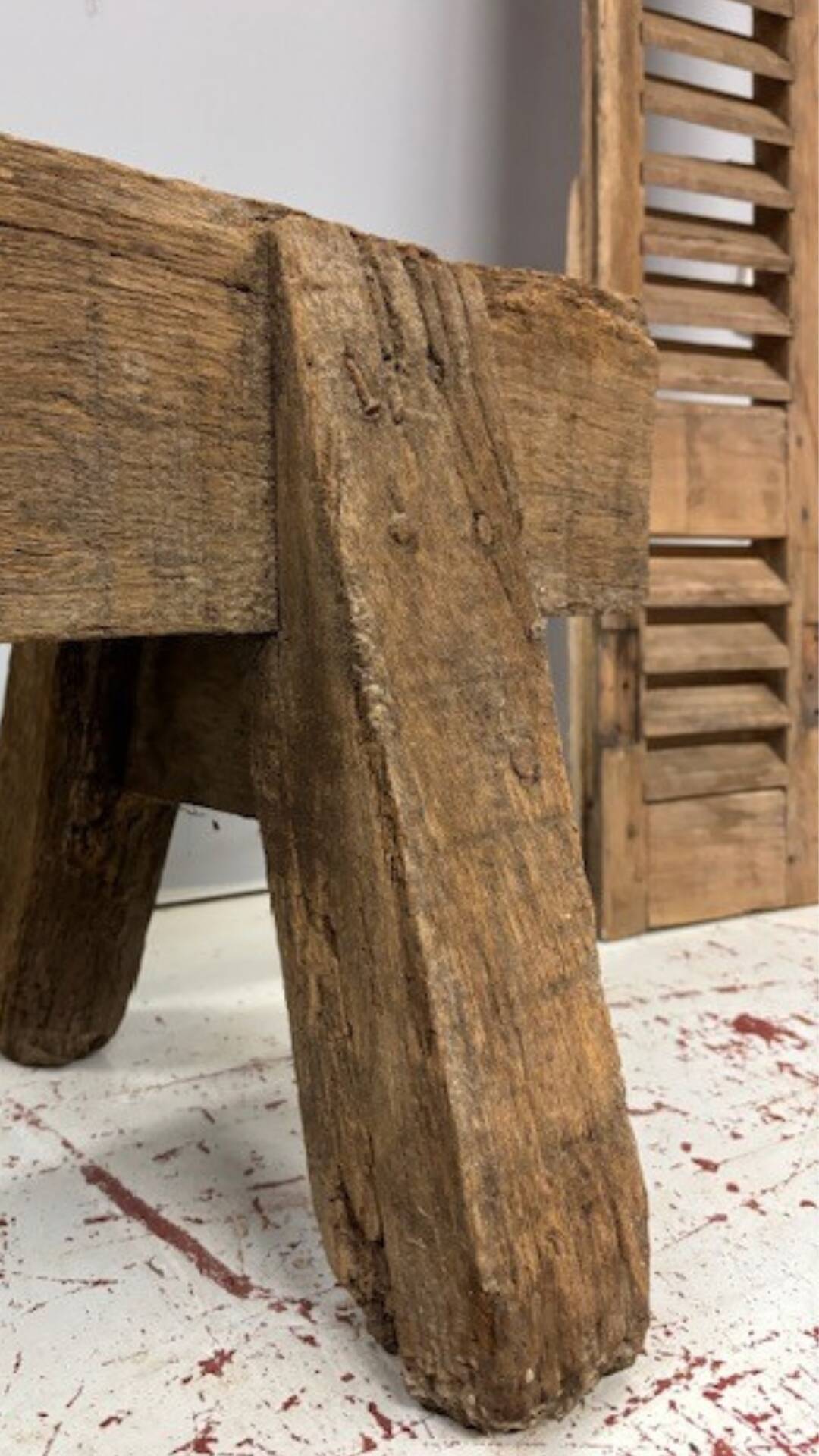 Wooden bench - Old beam