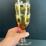 Vase in the shape of glass on shower stand, glazed painted glass 22.5 cm