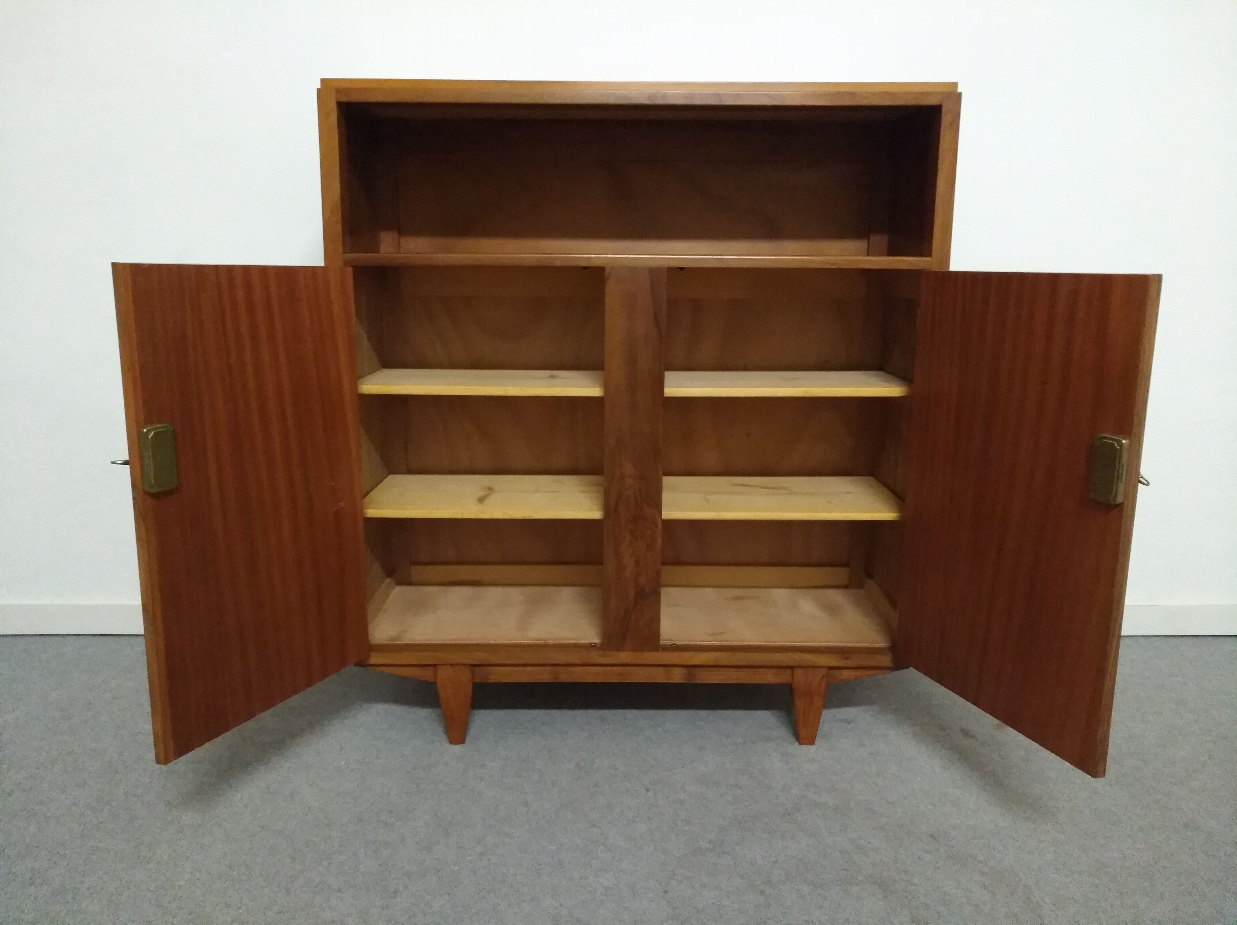Buffet from the 50s/60s
