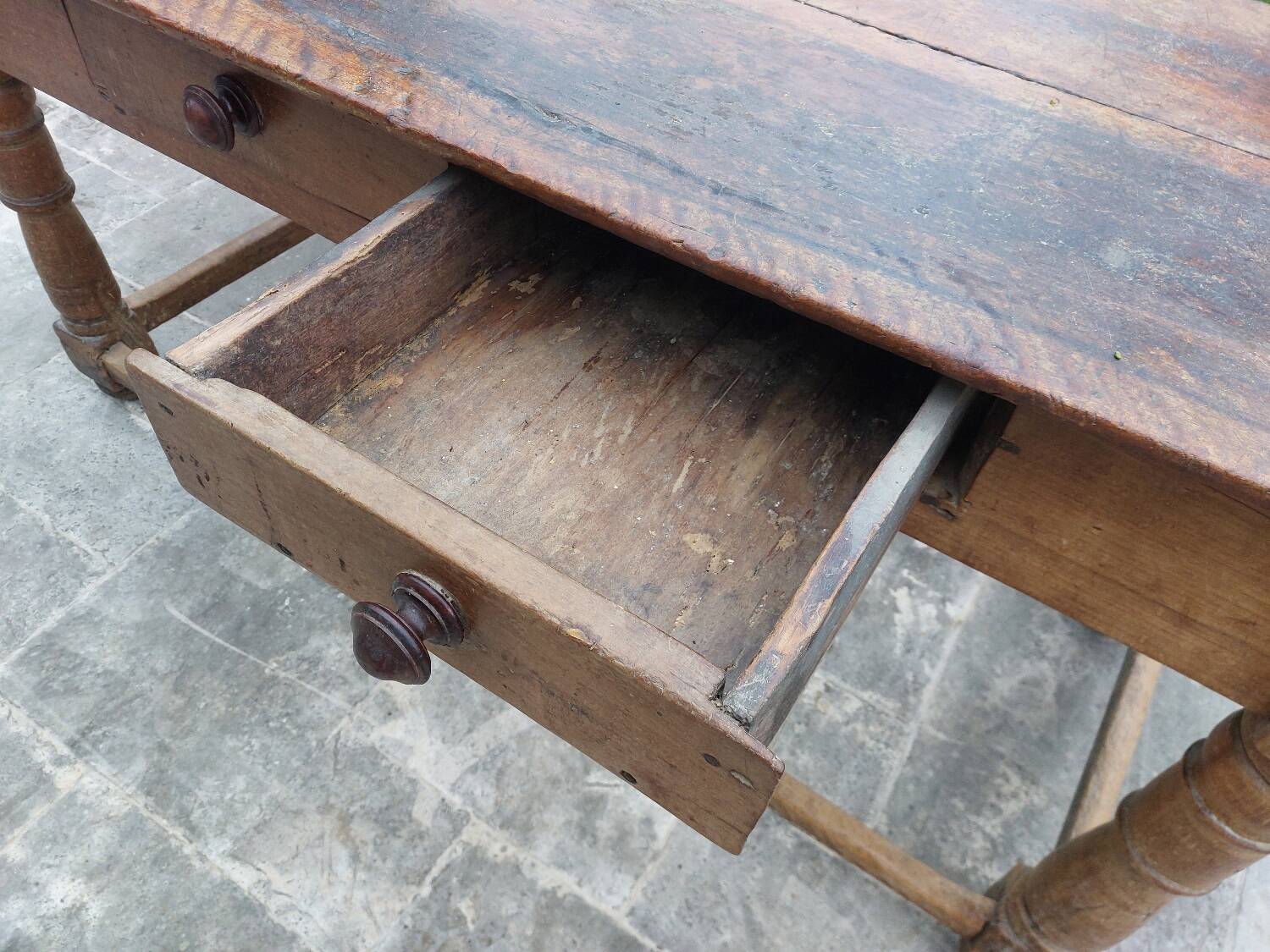 Table console