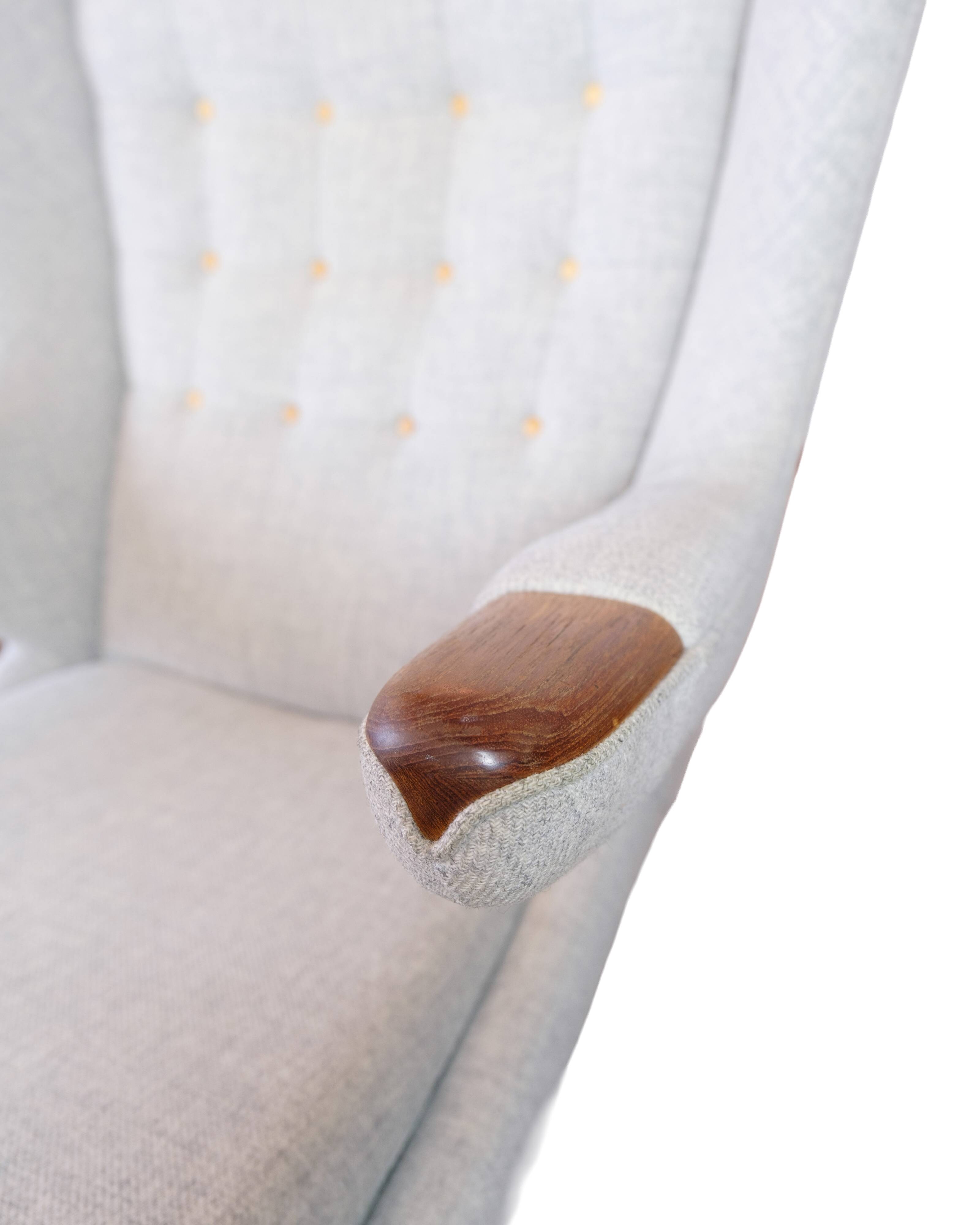 Teddy chair - Model AP 19 - Light grey Hallingdal fabric - Teak nails - Hans J. Wegner - P.P Møbler