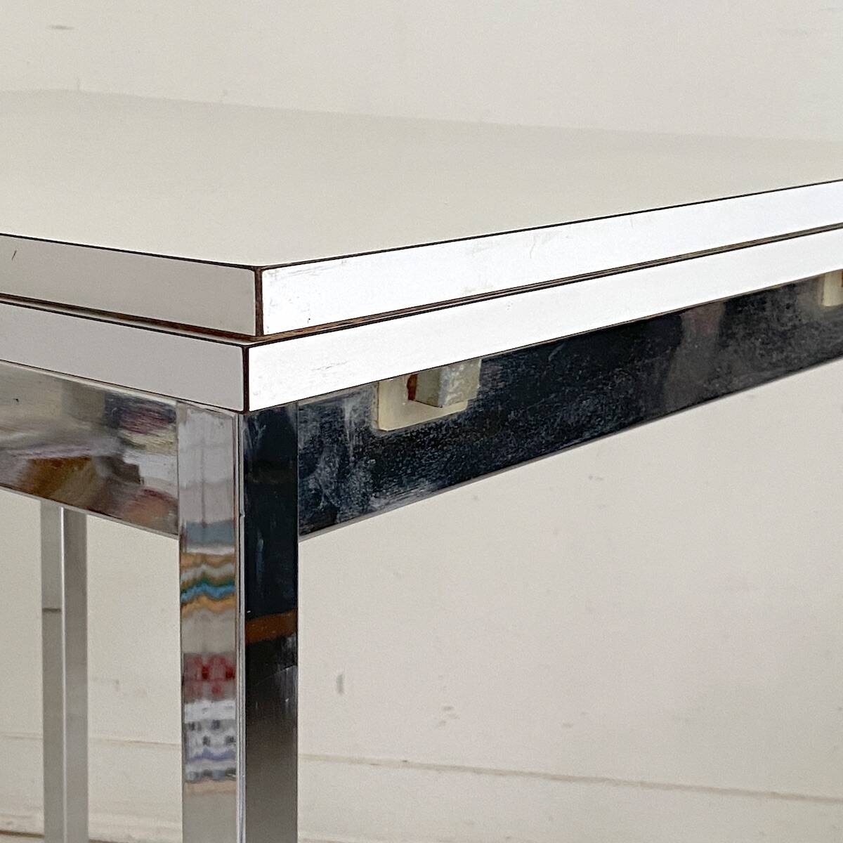Vintage 1970s white formica extending table