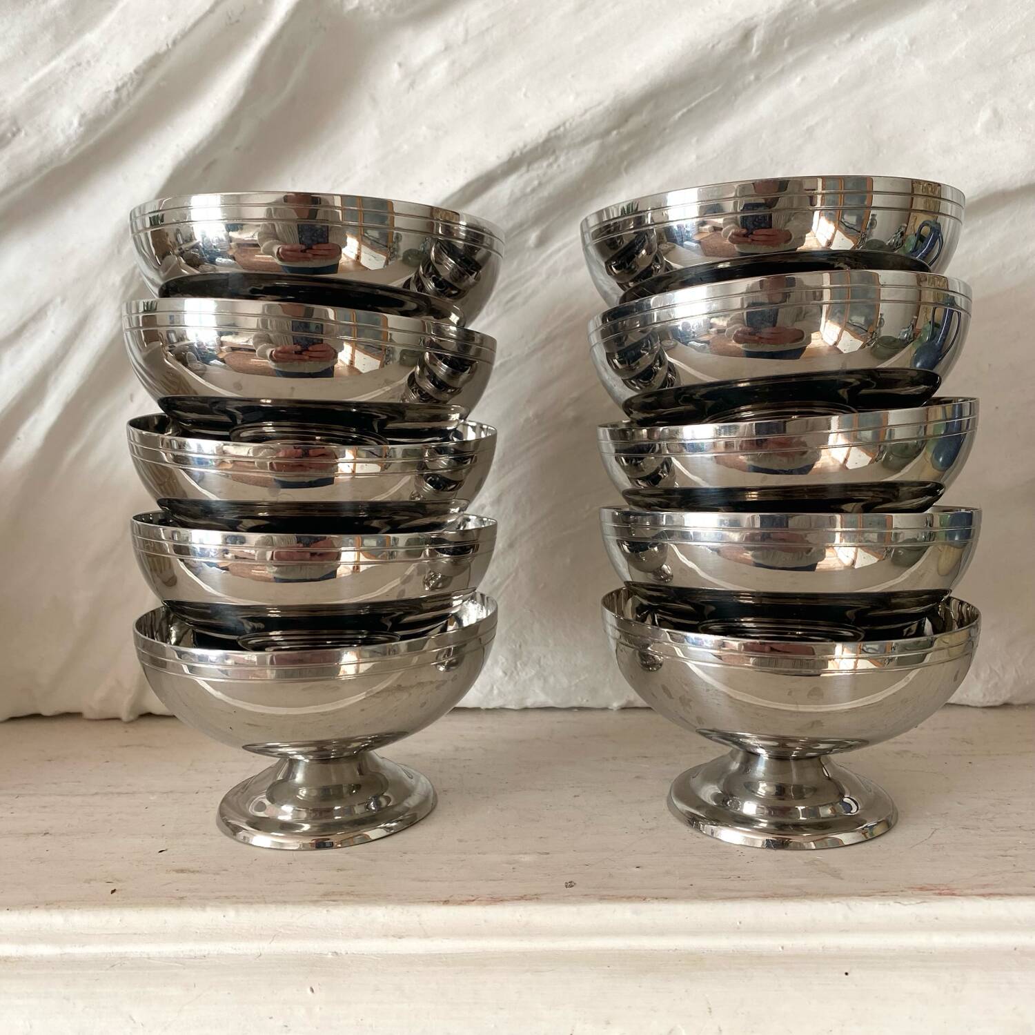 Stainless steel ice cream bowls by Guy Degrenne