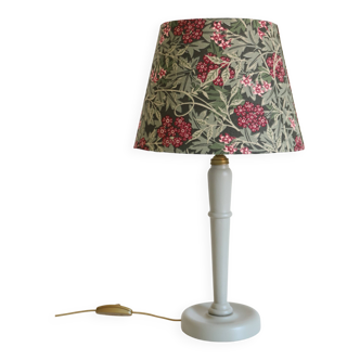 Lampe à poser vintage, pied en bois et abat-jour ancien imprimé