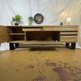 Contemporary sideboard