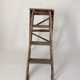 Wooden painter's stepladder