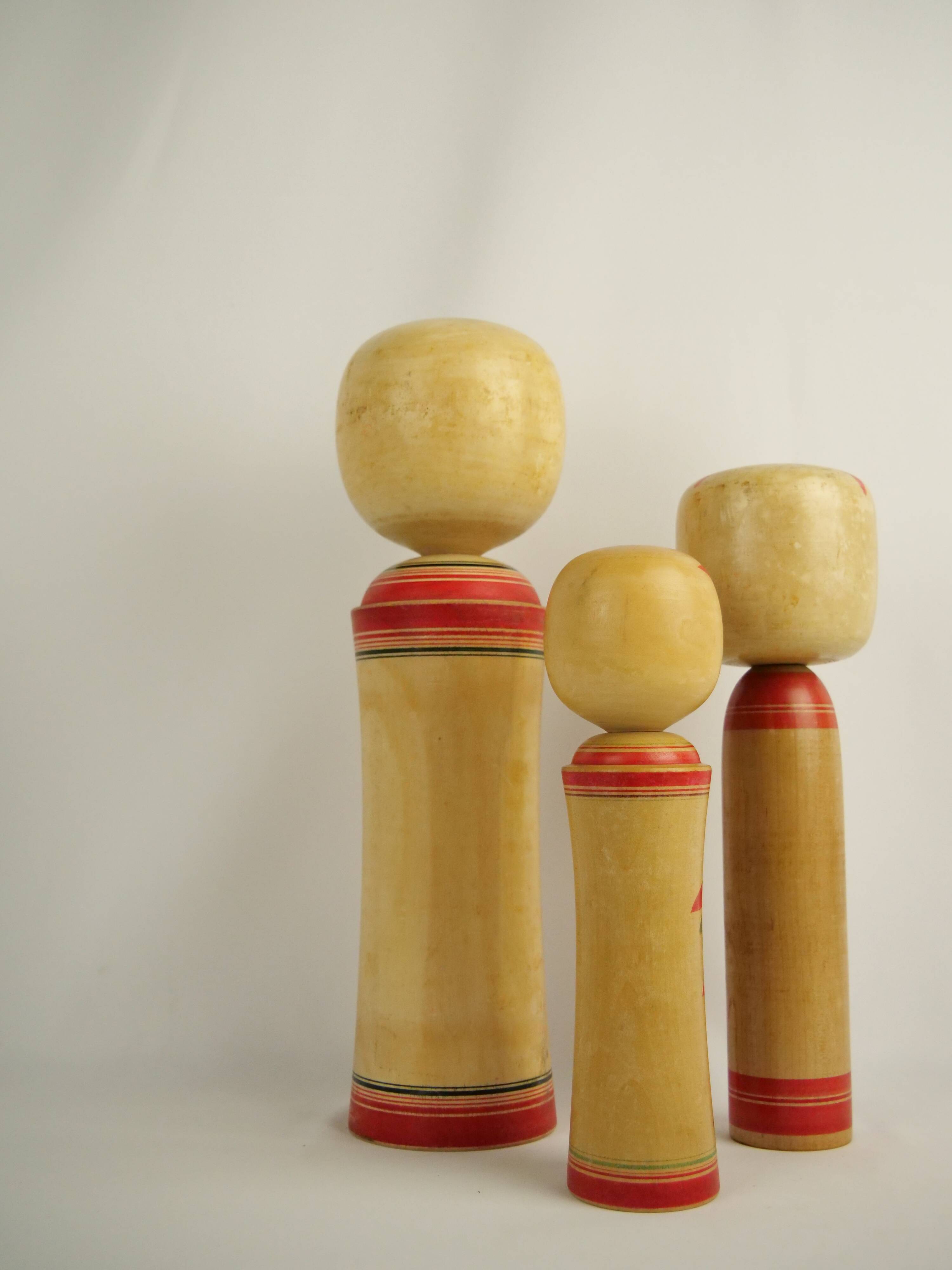 Lot of 3 KOKESHI Dolls (medium size) free shipping