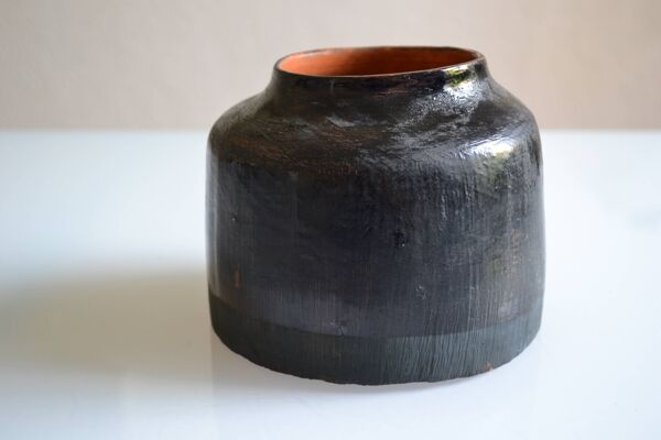 Vase en céramique signature au poisson à identifier