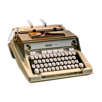 Vintage japy model p91 typewriter