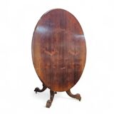 Oval Victorian tilt-top table, breakfast table / 1840s