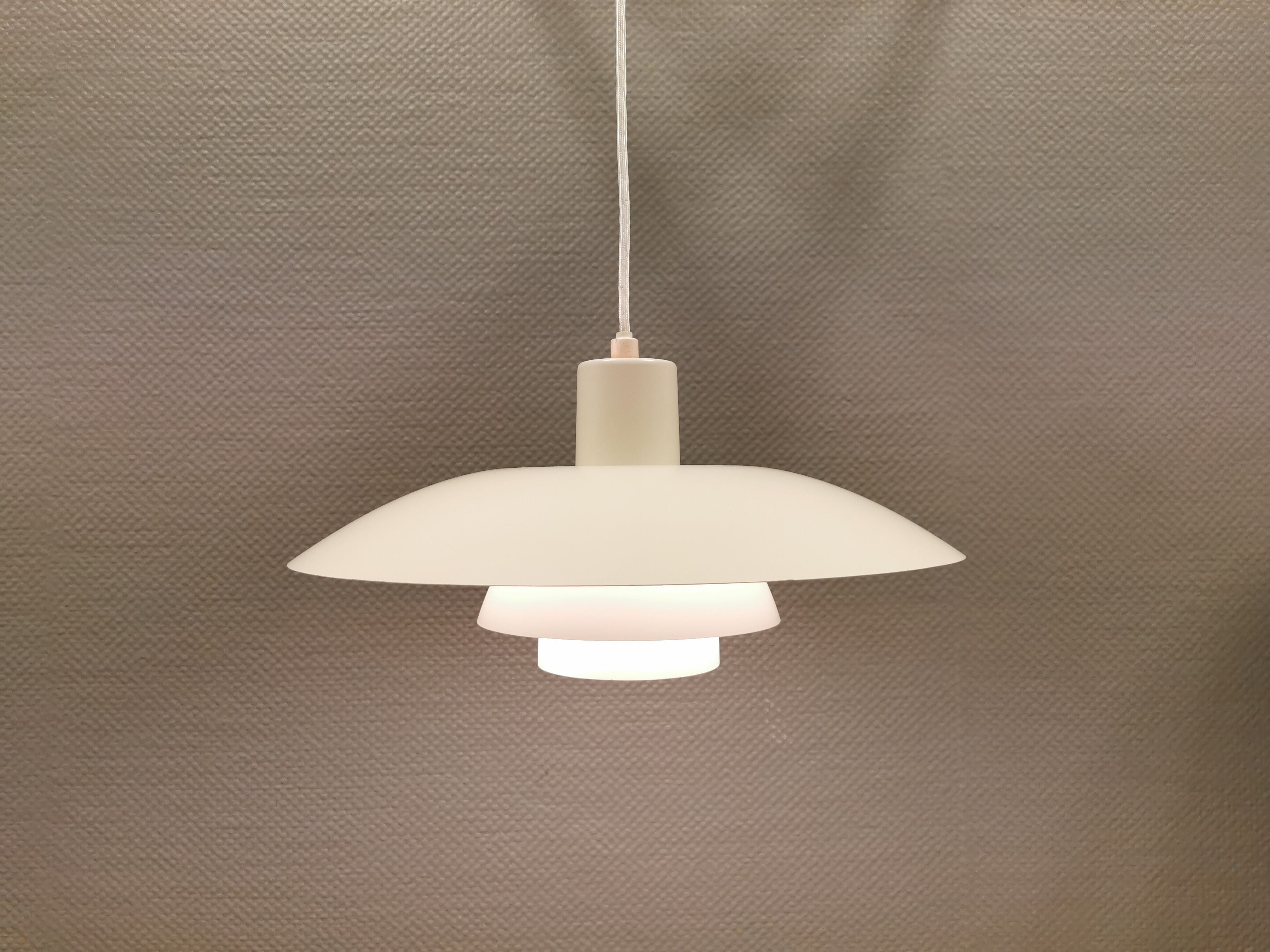 Suspension PH 4/3, en blanc