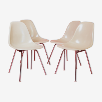 4 chaises DSX Herman Miller par Charles & Ray Eames 1970
