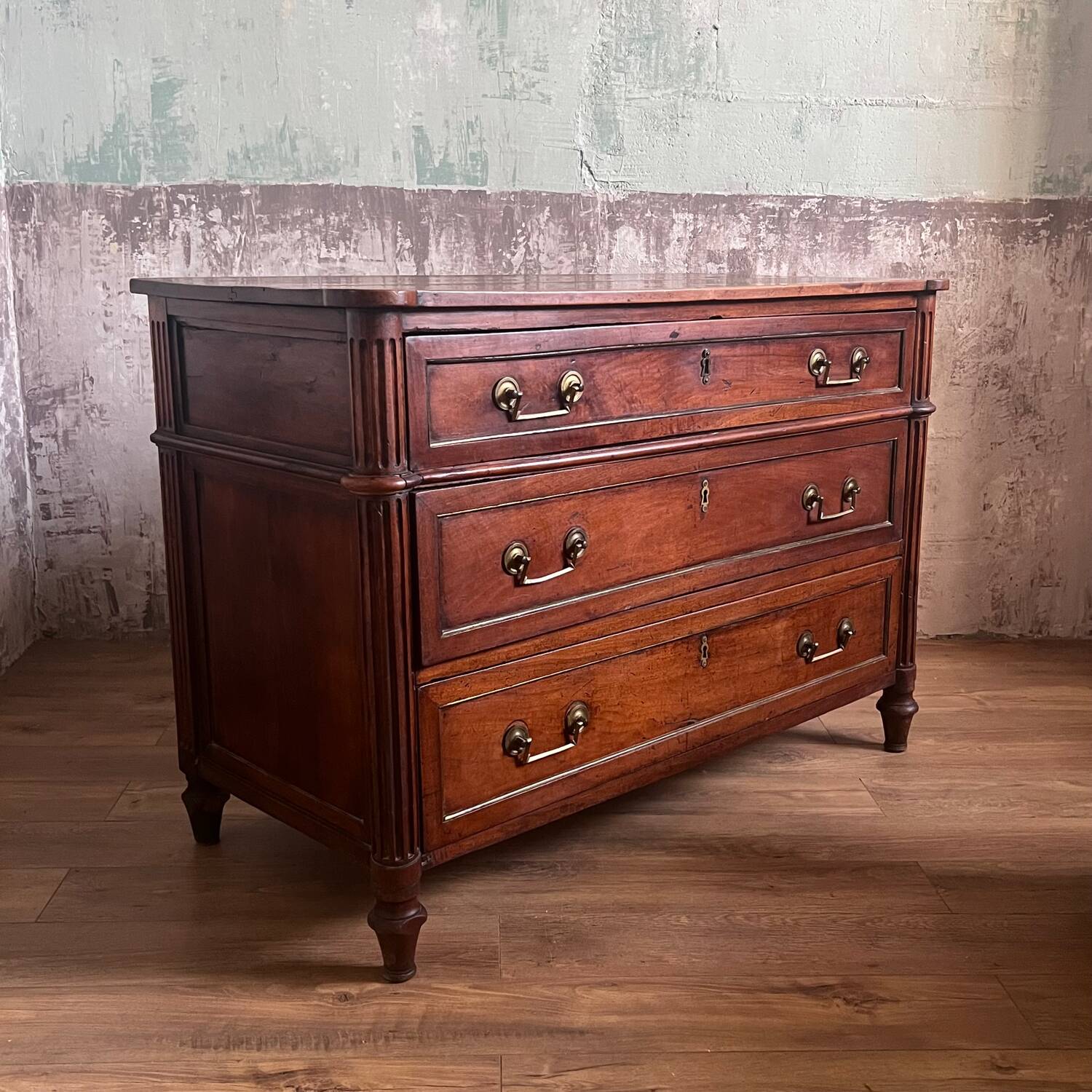 Commode XVIII
