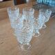 6 verres à pied en verre taillé