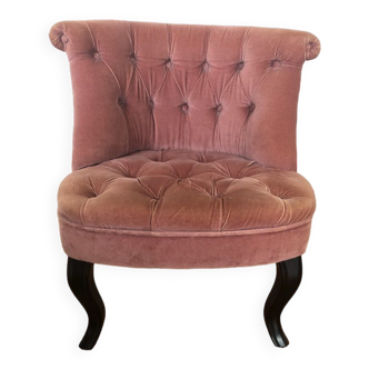 Armchair pink toad
