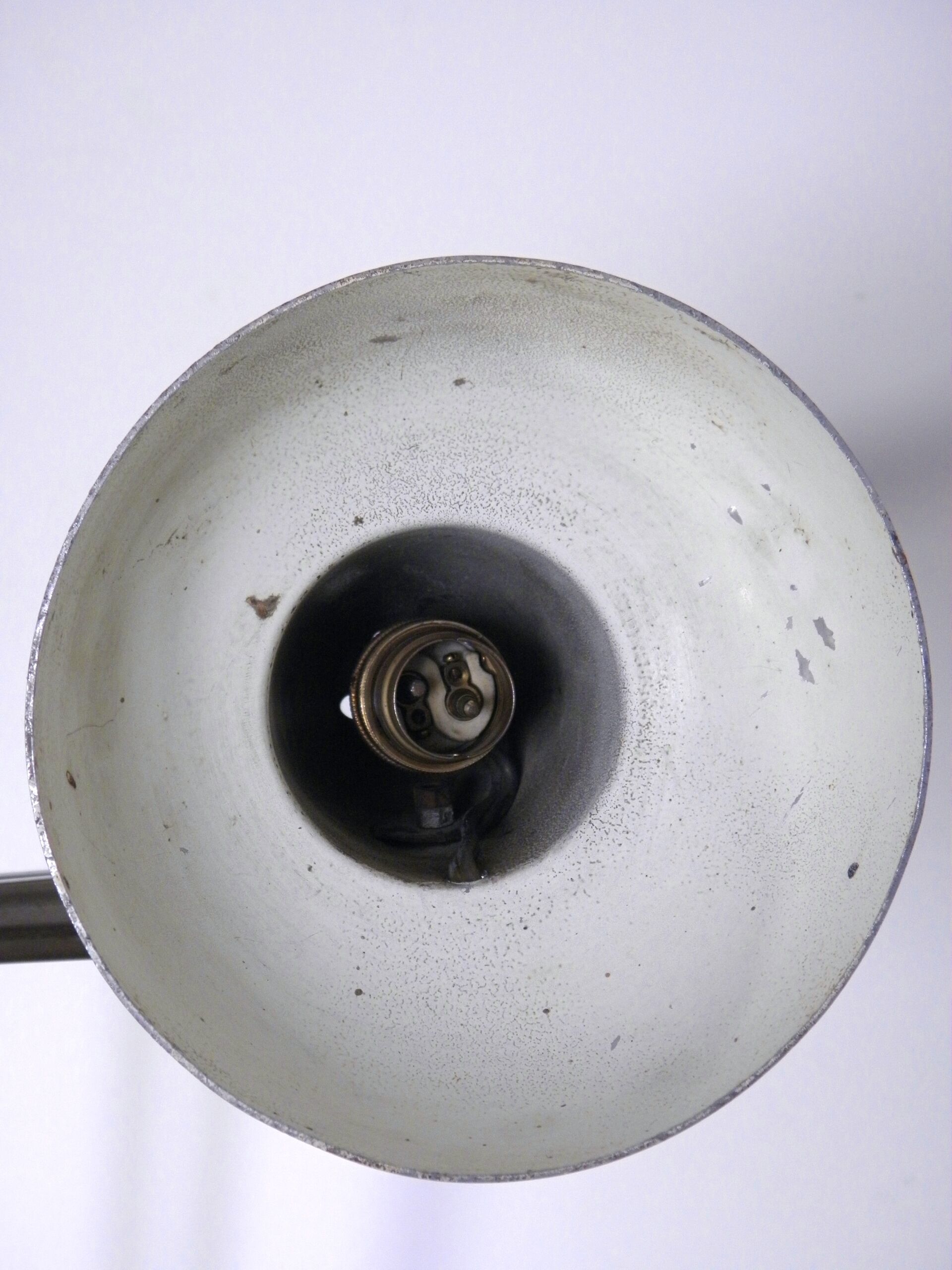 Aluminium and Bakelite workshop lamp 1950