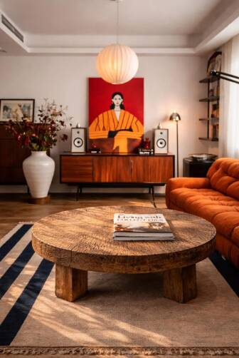Handmade Rustic Oak Round Coffee Table | Solid Reclaimed Wood | Farmhouse L