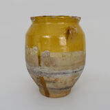 Pot à confit jaune vernissé, sud ouest de la France. Pot de conservation. Pyrénées XIXème