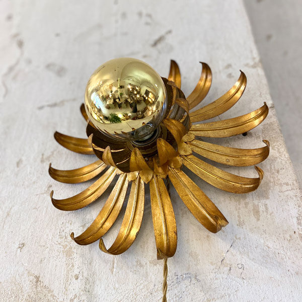 Sconce golden sun leaf