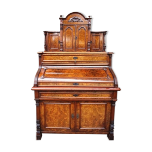 Secrétaire de style