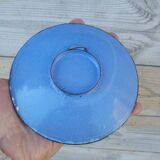 Decorative plate in blue enameled metal with bird motifs