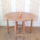 Drop-leaf gateleg table