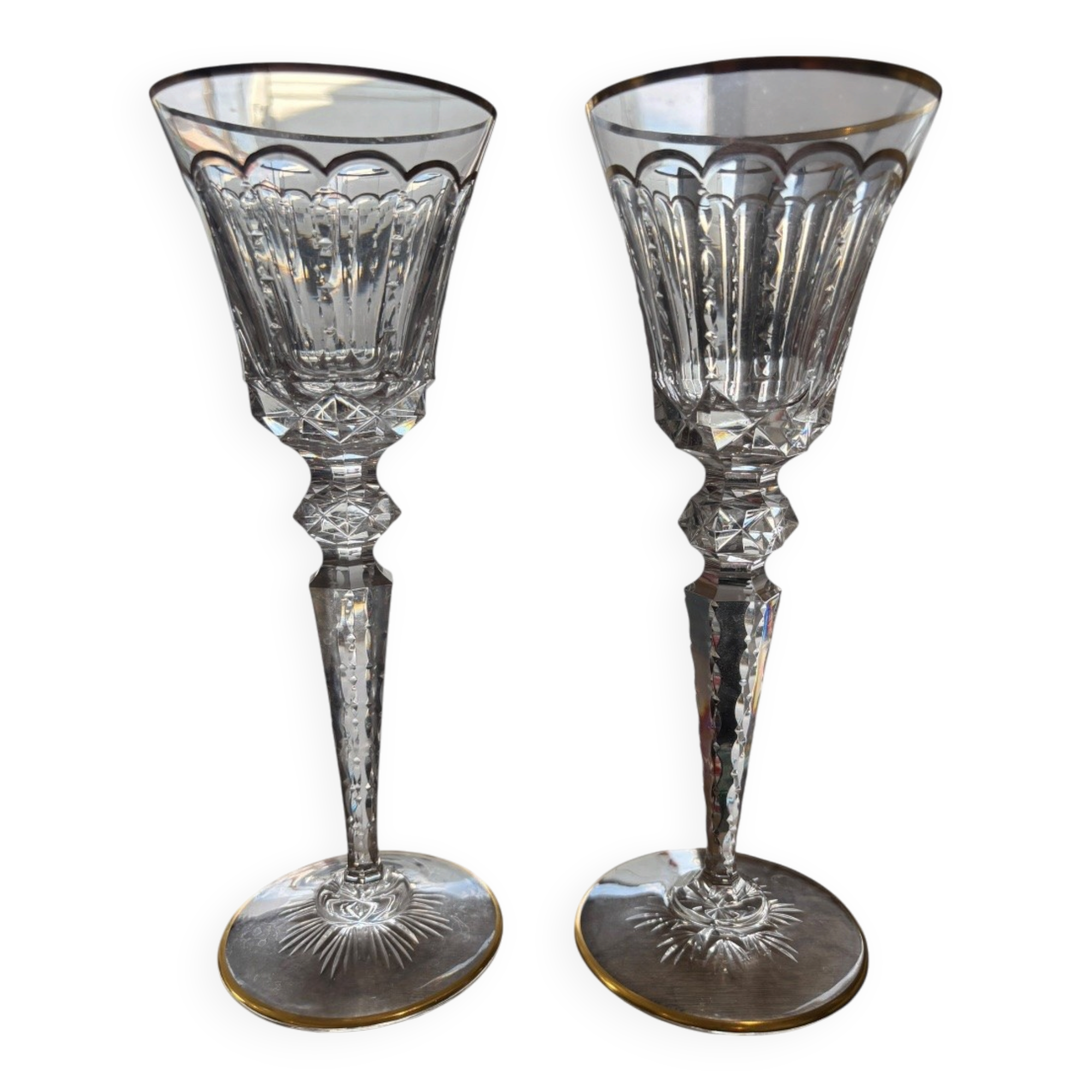 Ensemble de deux grands verres Saint Louis "Excellence", 24,9 cm de hauteur.
