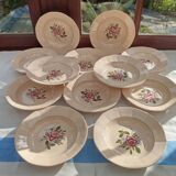 12 Digoin soup plates