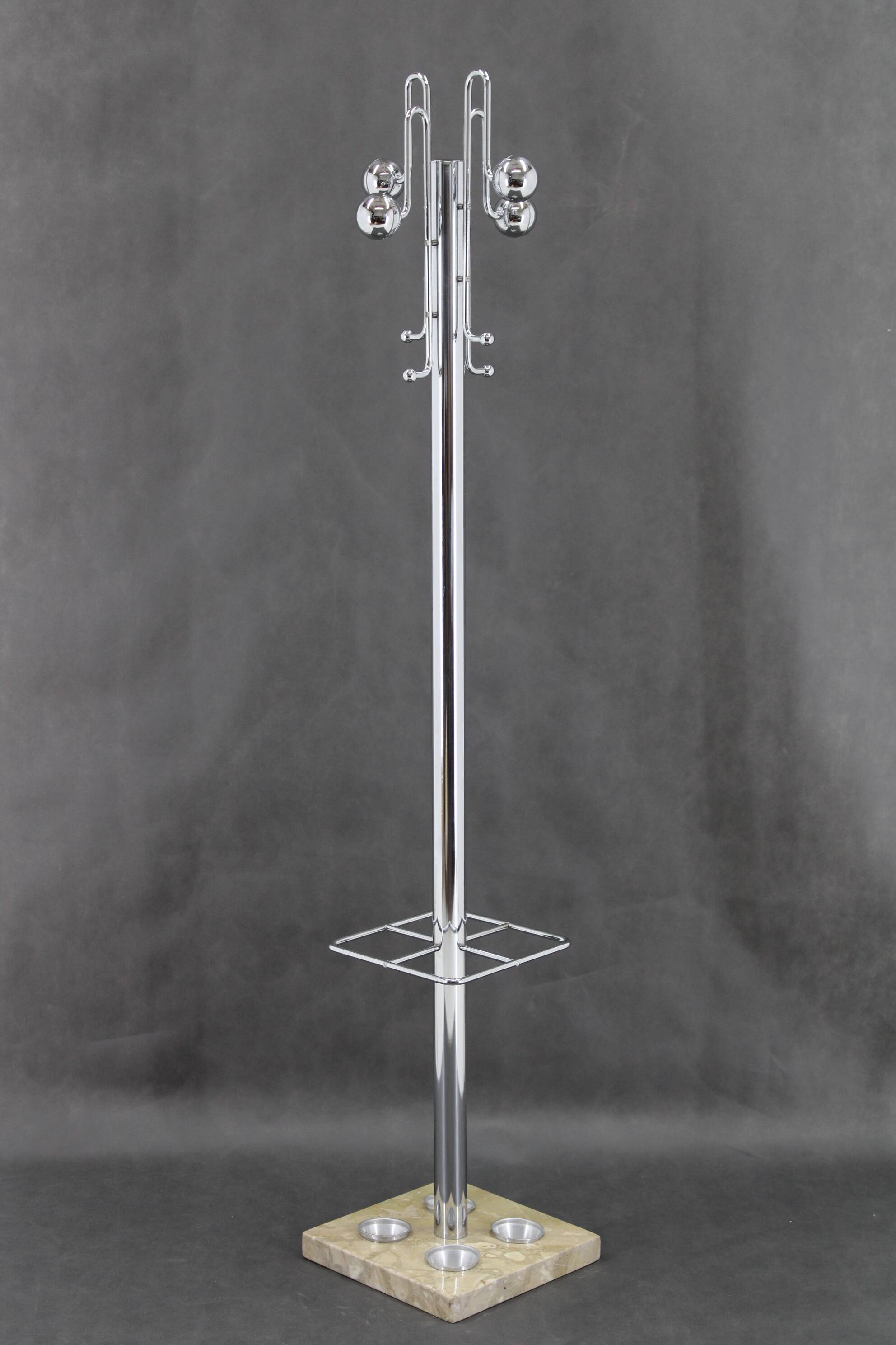 1970s Italian Coat Hanger With Marble Base