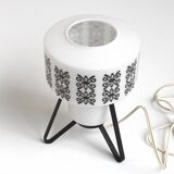 Vintage bedside lamp in opaline and lacquered metal.