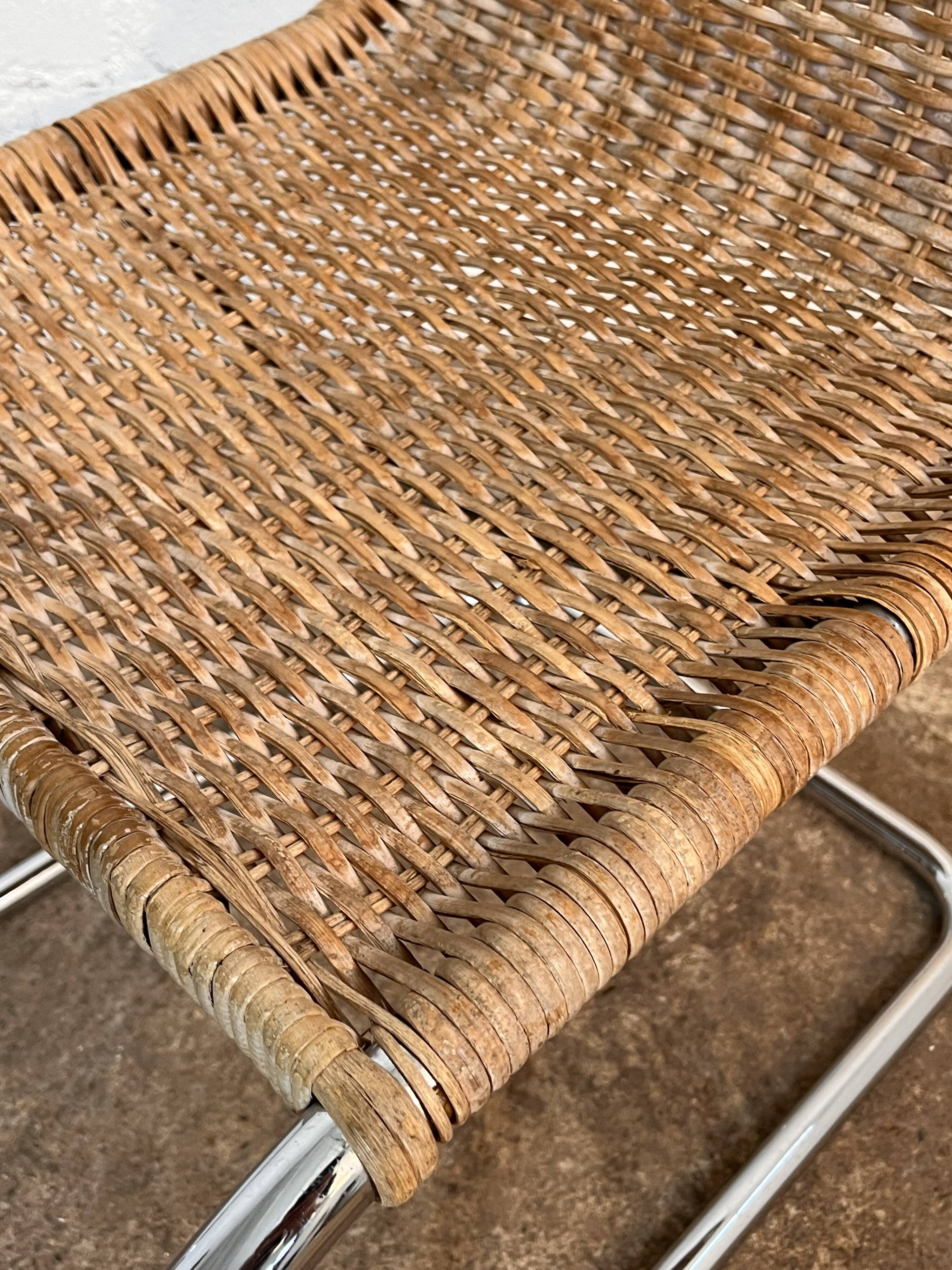 Set of 4 mr10 rattan chairs by mies van der rohe