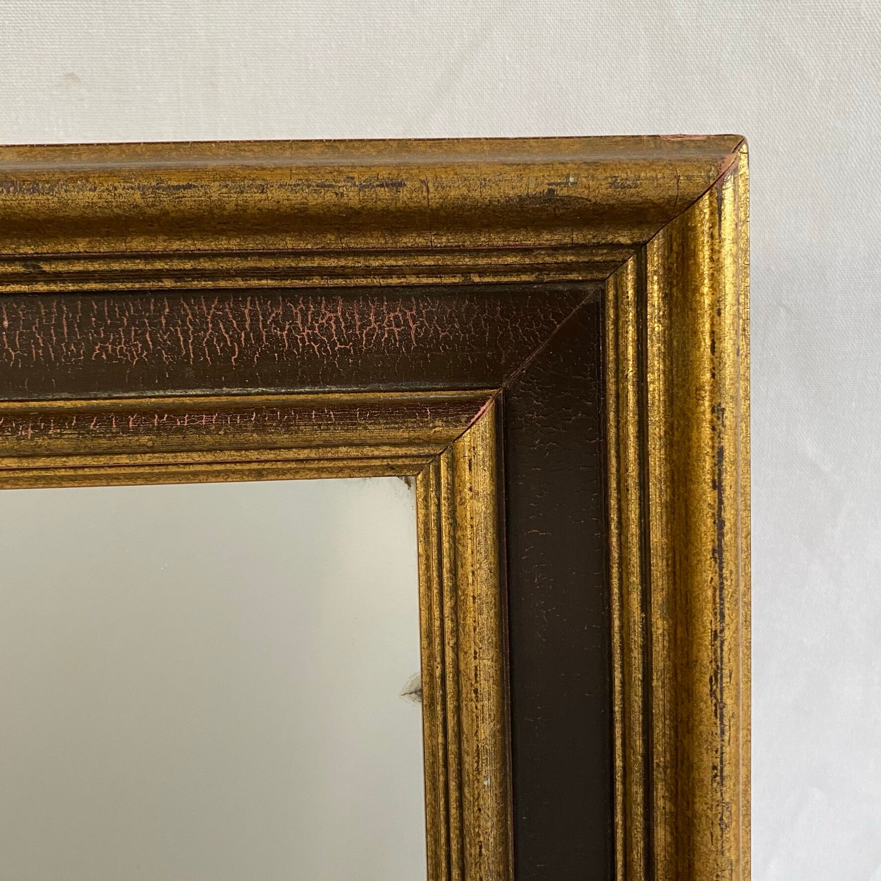 Golden leaf gold mirror