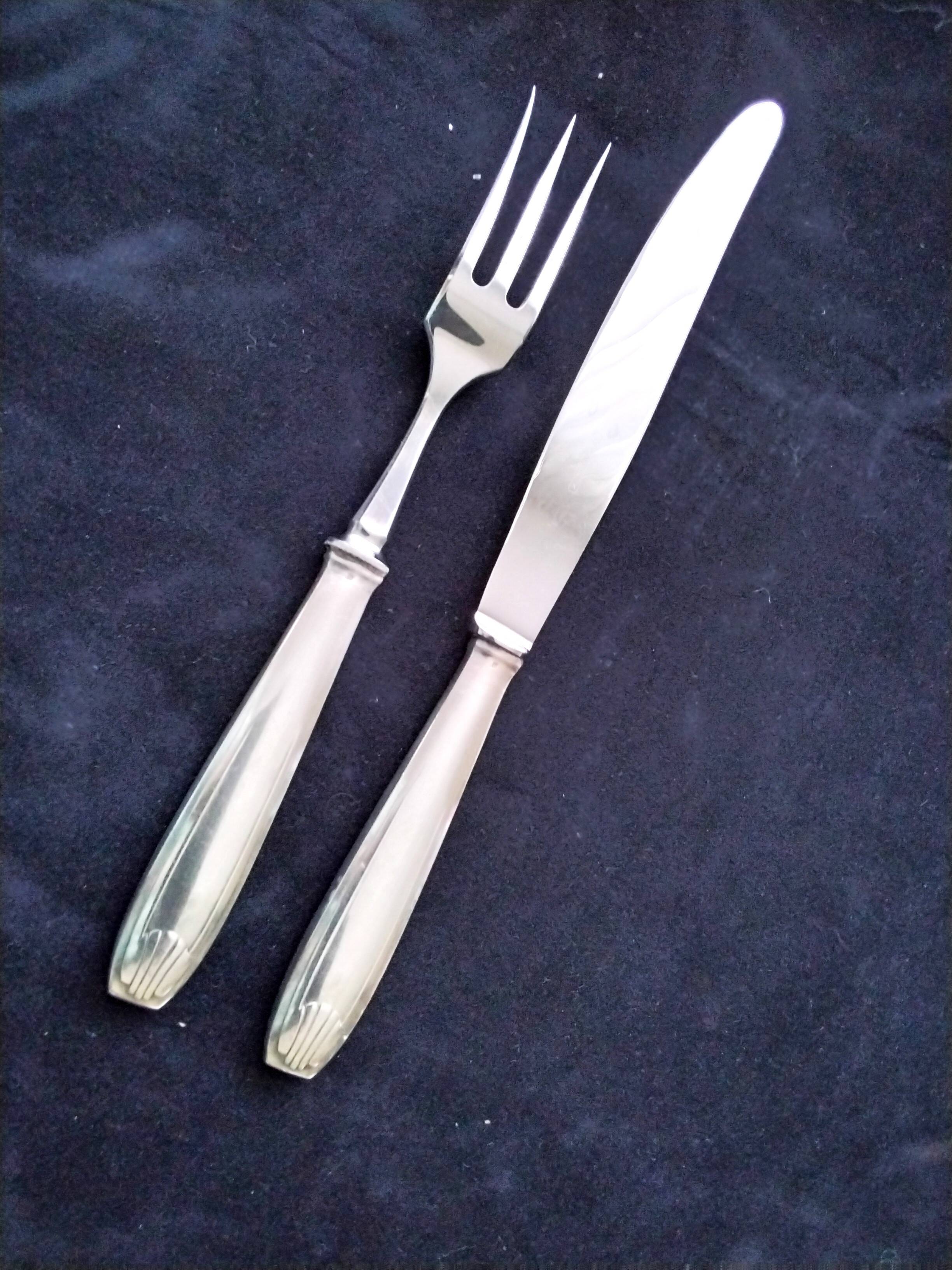 Apollonox Silver-Plated Metal Carving Set